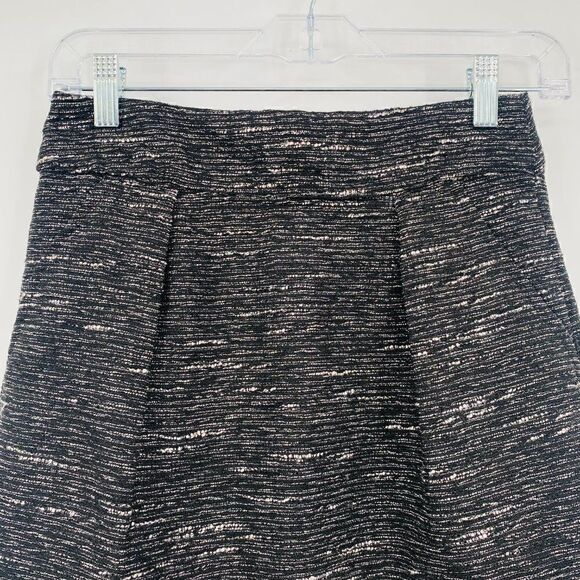 LOFT Size 00P Black Metallic Weave Tweed Pleated Fully Lined Skirt - Picture 2 of 9